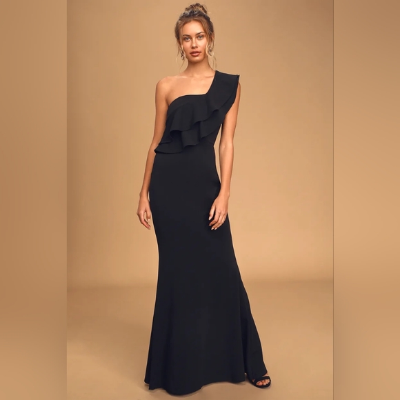 New, Grand Beauty Black Ruffled One-Shoulder Mermaid Maxi Dress - Picture 4 of 8
